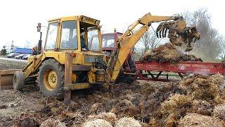 Ford 550 Backhoe-Loader | Loading Manure with The Backhoe Grab | Manure Season 2017