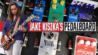 Jake Kiszka's Pedalboard in Stereo | Rig Rundown Trailer