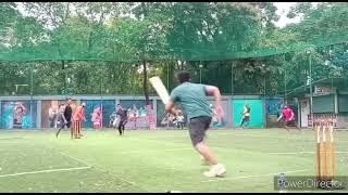 Watch till the End. #TheBoysMeme.Cricketing Legend in action. #Cricket #turf #Boysmeme #Funny