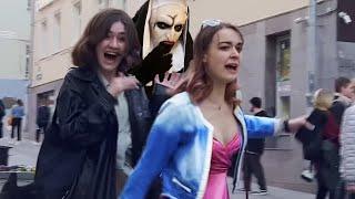 THESE REACTIONS YOU WILL WATCH AGAIN AND AGAIN! Halloween Nun Prank!