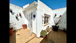 #Casa de 3 habitaciones y 1 baño, amueblada, con patio, en #LosPérez - #LaRodaDeAndalucía (#Sevilla)