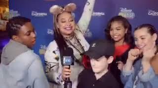 Raven-Symoné Singing "Strut" for E! News (2019) [LQ]