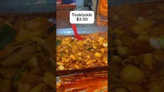 How much food will $10 in a Korean market get you? #korea #koreanconveniencestore #mukbang