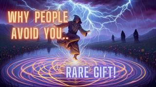 WHY PEOPLE CAN'T HANDLE YOUR PRESENCE (You're a Rare Heyoka Empath) ️