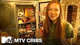 Laura Prepon, James King & Devon Sawa | MTV Cribs