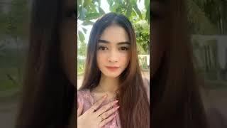 Selebgram cantik gak nahan