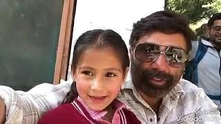 Sunny deol  with school girl #funny video