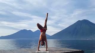 Yoga /Lotus Handstand push-up/Shanta Whitewolf