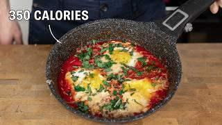 Healthy Eggs For Breakfast Made In 10 Minutes (Italian "Shakshuka")
