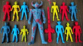 Cleaning ultraman zero trigger ginga tiga mebius king agul toys and kamen rider swords