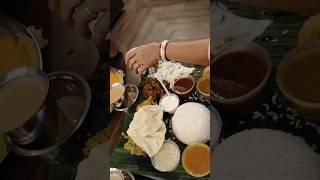 Kolapatai South Indian thali khelam.. #shorts #foodshorts #eating #indianfood #singapore