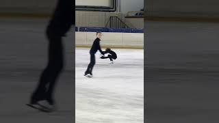 #figureskating #сестрыкозловские #iceskating #фигурноекатание #фигуристка #мариякозловская #spin