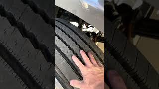 Jayco 37 TS Seneca Tires MICHELIN 275/80R22.5 XZE2 LRG