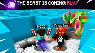 MINECRAFT RUN FROM THE BEAST MAZE ESCAPE vs Unspeakable! (MCPE Maze Run)