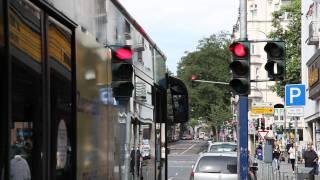 Die Bus-Ampeln in Wiesbaden präsentiert von ESWE Verkehr