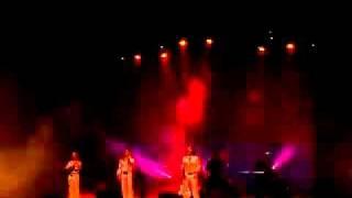 Geminis The Best Tribute to Bee Gees Cover - How deep is Your Love - Brazil Tour 6