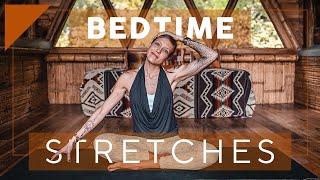 Simple Stretches Before Bed | Bedtime Breathe and Flow Yoga