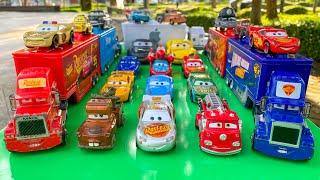 Looking for Disney Pixar Cars On the Rocky Road : Lightning Mcqueen, Cruz Ramirez, Francesco, Storm