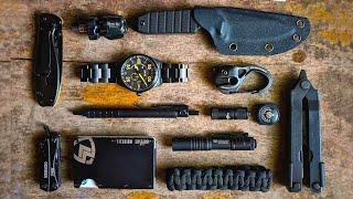 Top 5 Blackout EDC Gear 2021! Best Everyday Carry Gadgets!