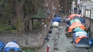 Encampment behind Hamilton city hall told to vacate