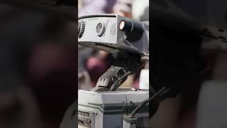 Real Bd-x Star Wars Droids Arrive at Galaxy's Edge for Season of The Force #disney #starwars #tech