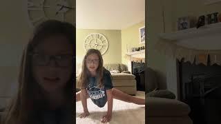 How to do middle splits!! Thank u for the requests! #subscribe #gymnast #gymnastics