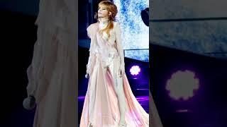 Mylene Farmer The best images of the French singer