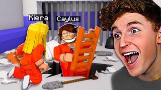 Escaping MAX SECURITY PRISON in ROBLOX..