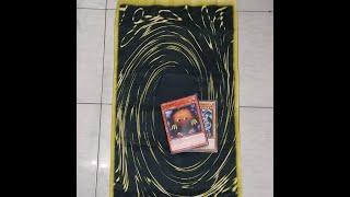 Merchandise Anime Unik : Sajadah & Buku Tulis Bermotif Kartu YuGiOh!