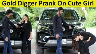 Gold Digger Prank On Cute Girl ||Prank in Pakistan || @FACRAZYPRANKSTAR