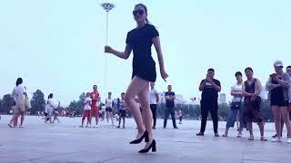 Chinese Awesome Shuffle Dancing