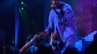 R.kelly live