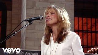 Carly Simon - We Have No Secrets (Live At Grand Central - Official Video)