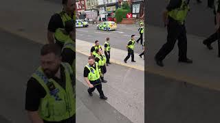 Police officers outnumbered in Leeds riots #news #shorts