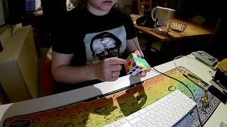 Nóra Szepes - Rubik's Cube solved in 13.42 seconds