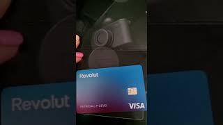 Ai cont și card Revolut?