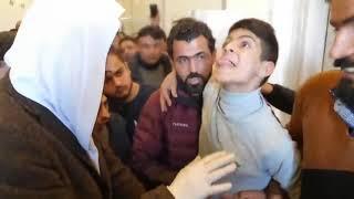 Mala Ali Kurdi - içine çin kaçan çocuğu kurtarıyor