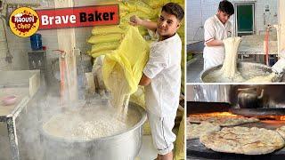 A Day in the Life of a Young Baker  Genç Bir Fırıncının Hayatından Bir Gün