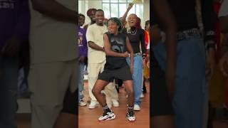 Lisa Quama hops on Lomo Lomo viral dance challenge  #dwpacadamy