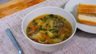 Как приготовить жареный грибной суп с шампиньонами и лапшой.  Быстро, сытно и вкусно.