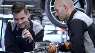 The Service Experience at Mercedes-Benz Burlington EP 02.