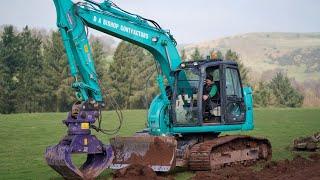 Kobelco Excavator with Six Way Dozer Blade