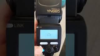 Yongnuo 685 nikon. It is not flashing