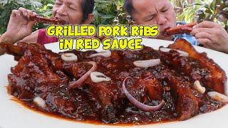 GRILLED PORK RIBS IN RED SAUCE