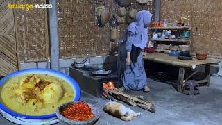 masak gulai tahu telur, sambel orek, makan malam bersama keluarga, masakan desa