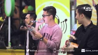 Rafael - Night Changes (One Direction Cover) Live @ 98,7 Gen Fm | Dave Music Ent.