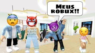 HISTÓRIA ROBLOX - Ela r0ubou robux do irmão e pegou o cartão da mãe!