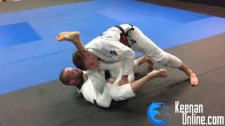 De meest basale maar krachtigste pas in Jiu-jitsu | KEENANONLINE.COM