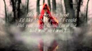 Amanda Seyfried- Little Red Riding Hood (lyrics on the screen)