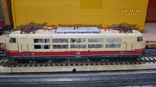 Märklin 3054  (BR 103): Neue Kontaktplatte + Schleifer (2/2) #0513